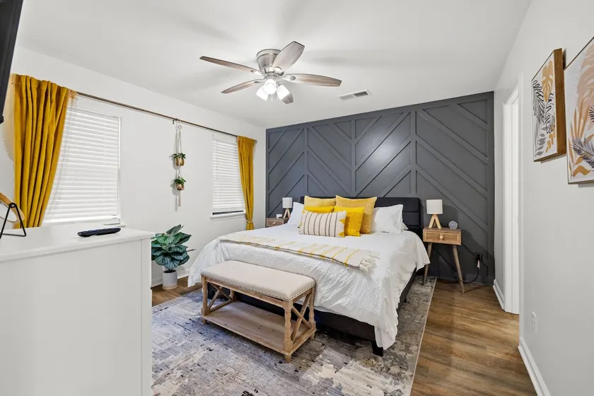 Fully Renovated 4BR Theater/Playroom & Huge Yard - Image 1