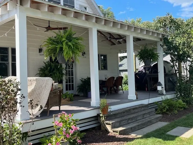 Home on Hudson Saratoga Springs Fall Wedding Stay - Image 1