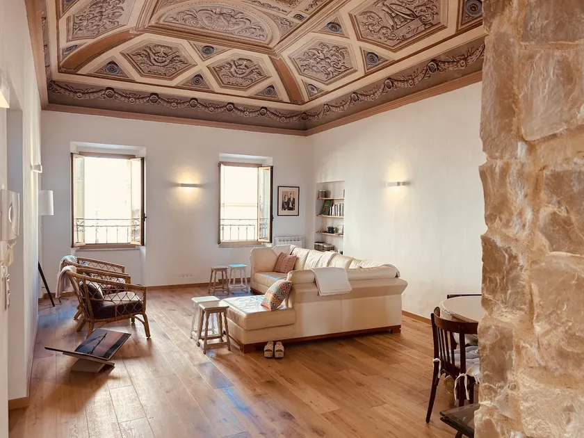 Beautiful apartment with sea view - Image 1