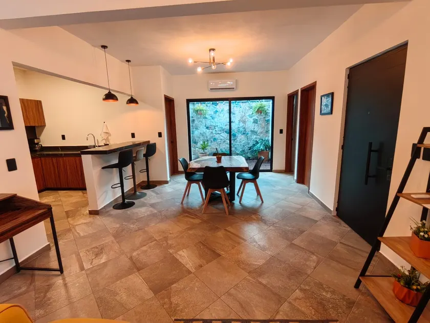 House 030 - Image 1