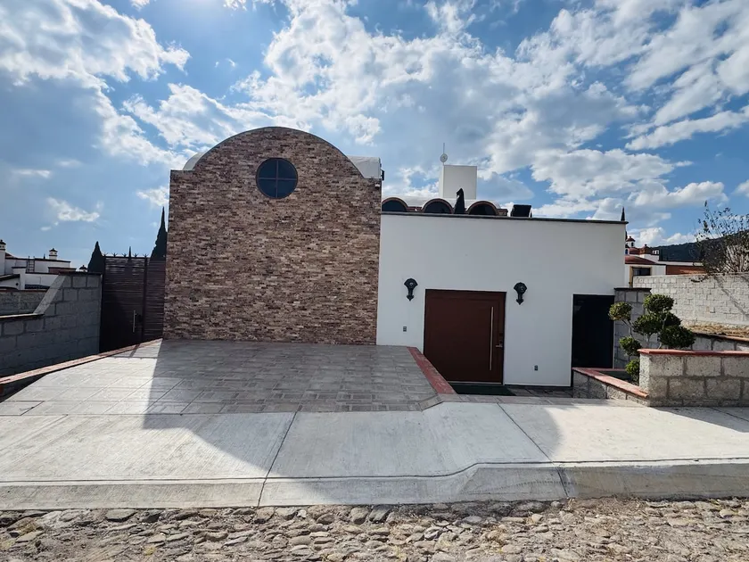 House with Pool for 8 people - Image 1