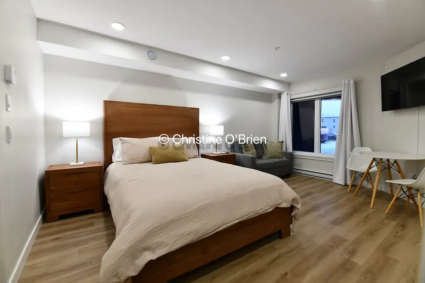 Private Hotel Suite in Dieppe! - Image 1