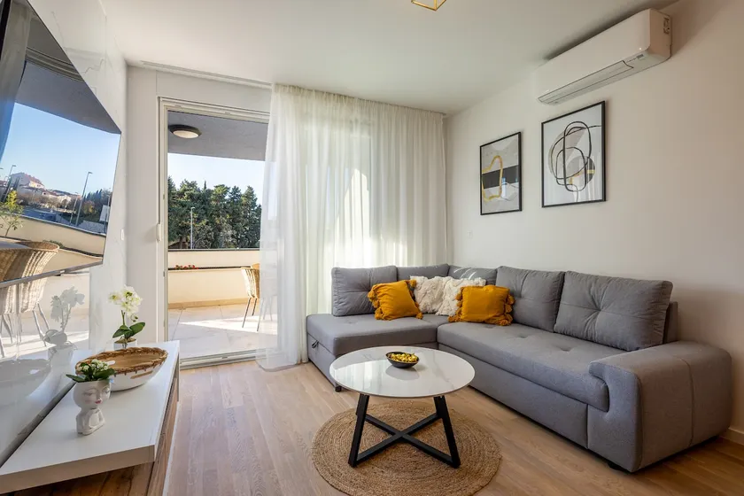 Apartment Vedran Split - Image 1