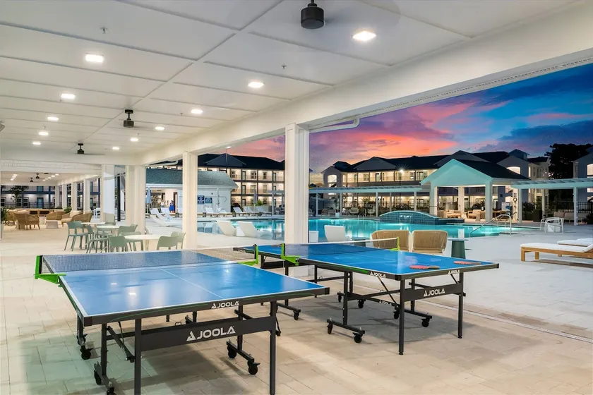 King Condo Panama City Beach All Amenities Resort - Image 1