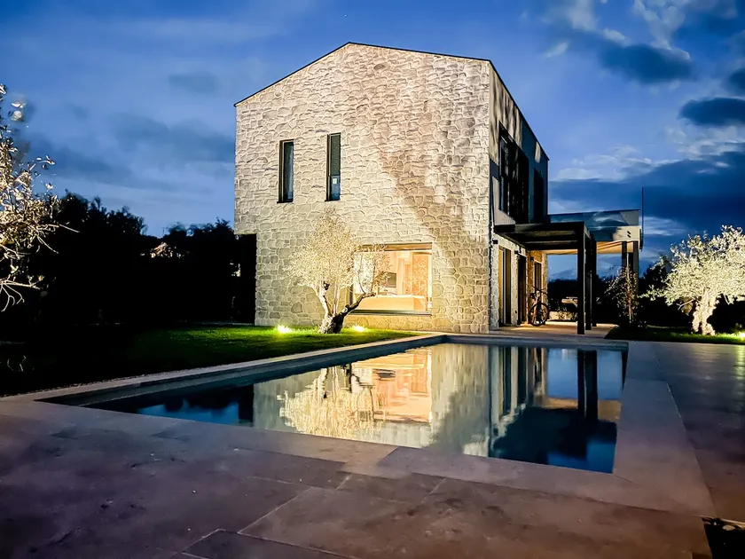 Villa with Pool Tar Porec - Image 1