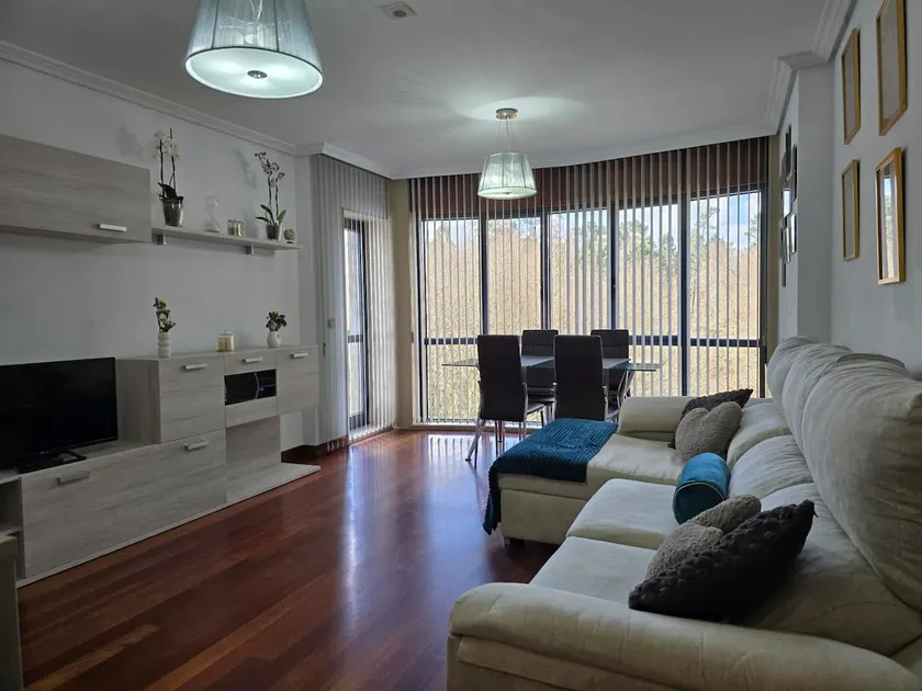 Milladoiro Terrace Apartment next to Santiago - Image 1