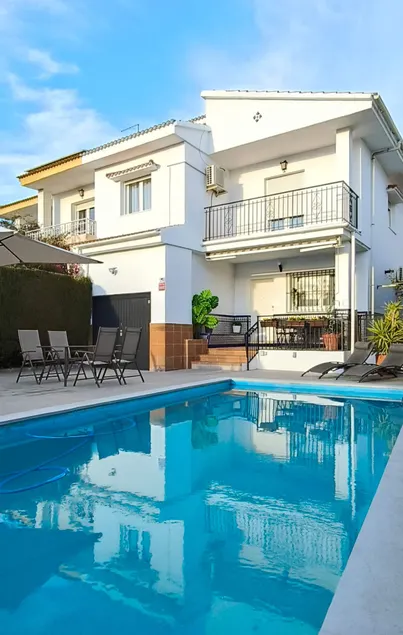 Casa Alpha - Image 1
