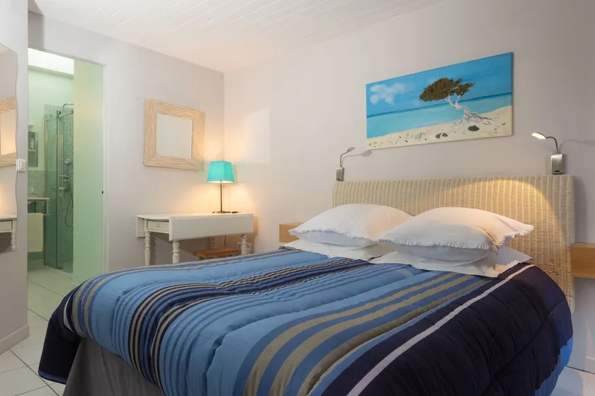 GREAT COMFORT, cheerful, quiet, close to the ramparts - Image 1