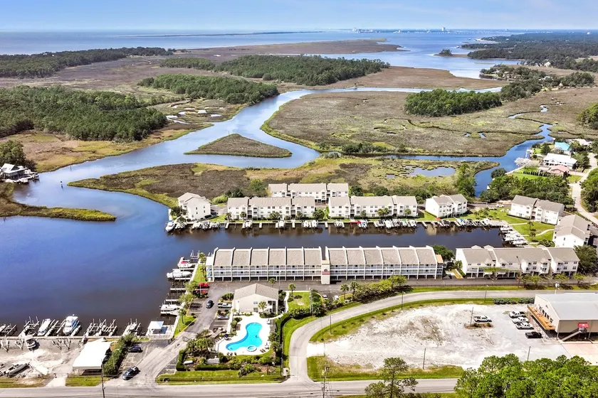 Harbor Landing. Waterfront. Pool and Boat Slip! - Image 1