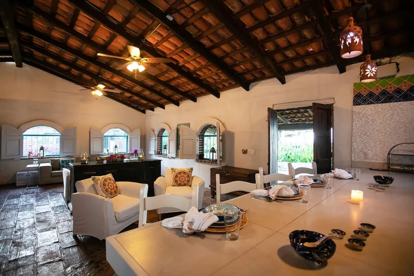 Serendipity Beach House Quimixto - Image 1