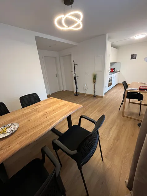 Chic Boutique Apartment - Image 1