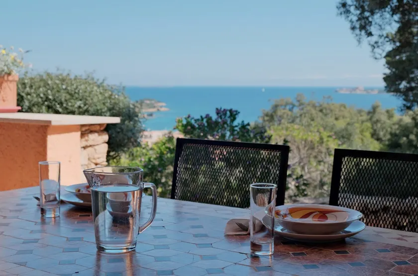 Stunning sea view, 1 minute from the beac - Image 1