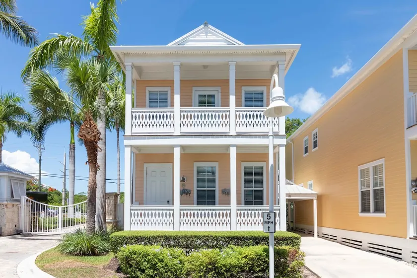 Island Paradise in Anglers Reef! - Image 1