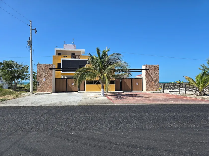 Villa Vista al Mar - Image 1