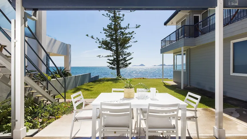 Waterfront Ground Floor Duplex - Image 1