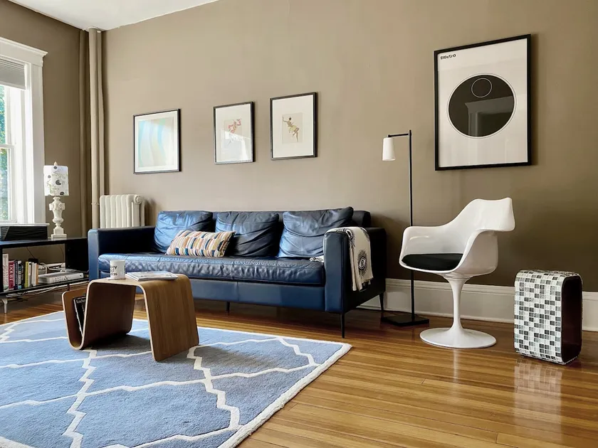 Stylish Condo Near Longwood/Fenway w Large Office - Image 1