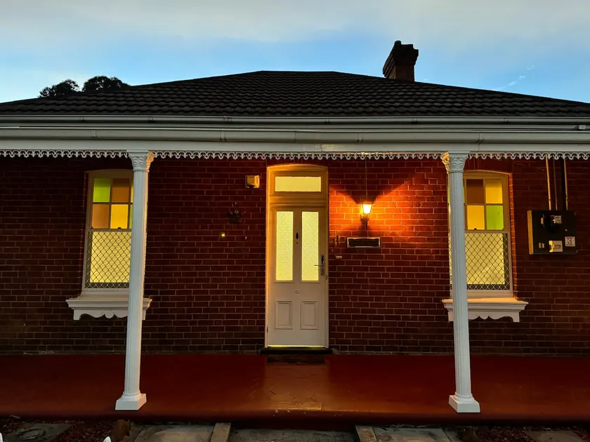 Cottage on Manilla - Bathurst - Centrally located - Image 1