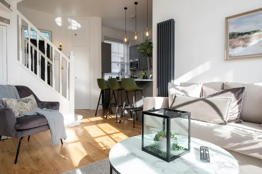 Beautiful Mews Cottage near Brighton Seafront in Rottingdean Village - Image 1