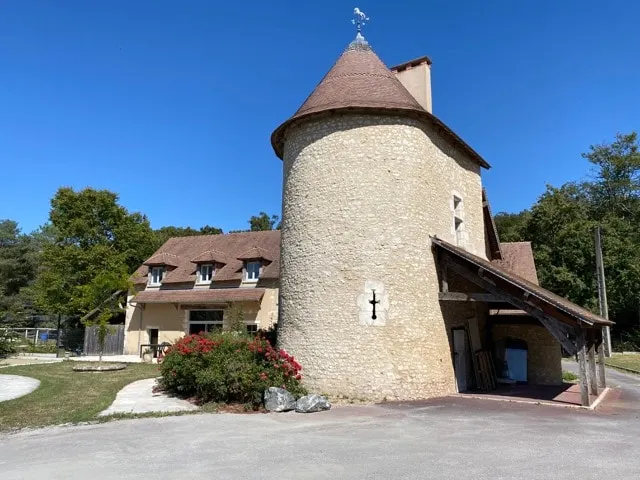 Large family gîte in the heart of France – 14 people - Image 1