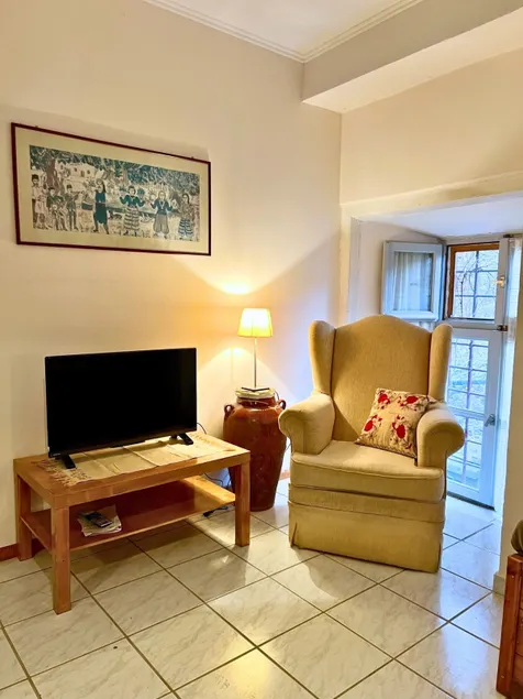 MOLAV Apartment - Image 1