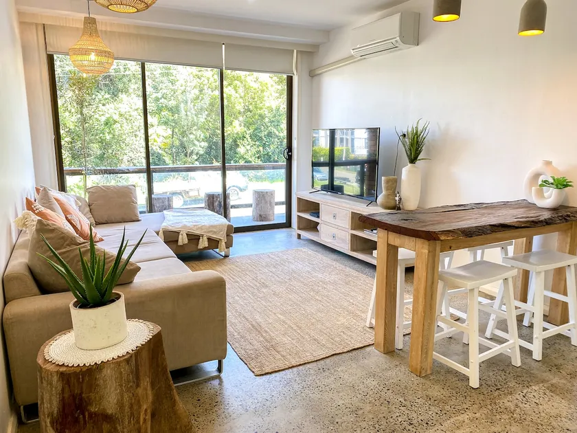 Flynn Beach Ocean Getaway - Image 1