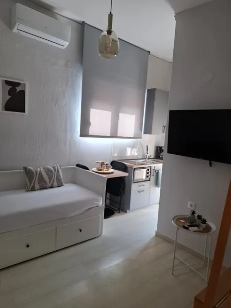 Kozani room with a view! - Image 1