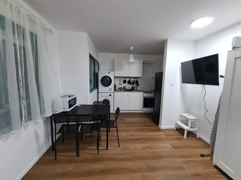 Comfy Flat Near TLV Airport - Image 1