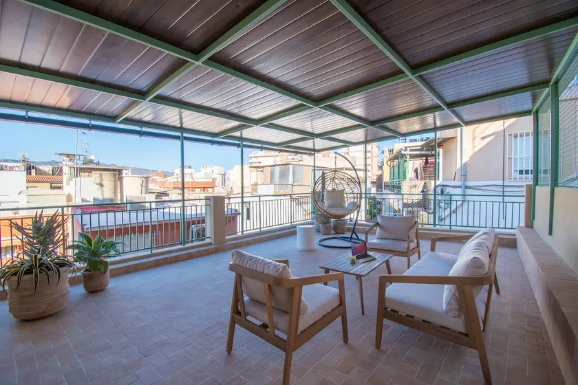 House with Foosball Table next to the Beach - Image 1
