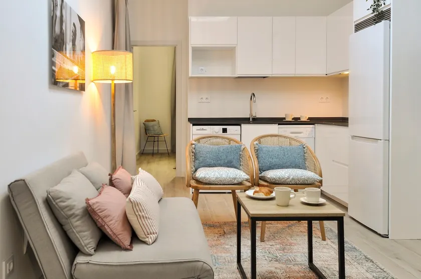 Apartment Bravo Murillo 2 rooms near Bernabeu - Image 1