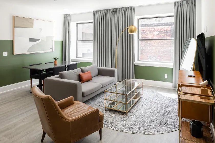 Sosuite | Corner 1BR Apt w Laundry, Workspace - Image 1