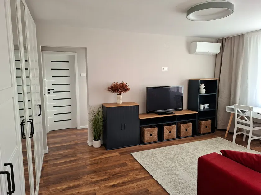 Cozy Central Apartment - Image 1