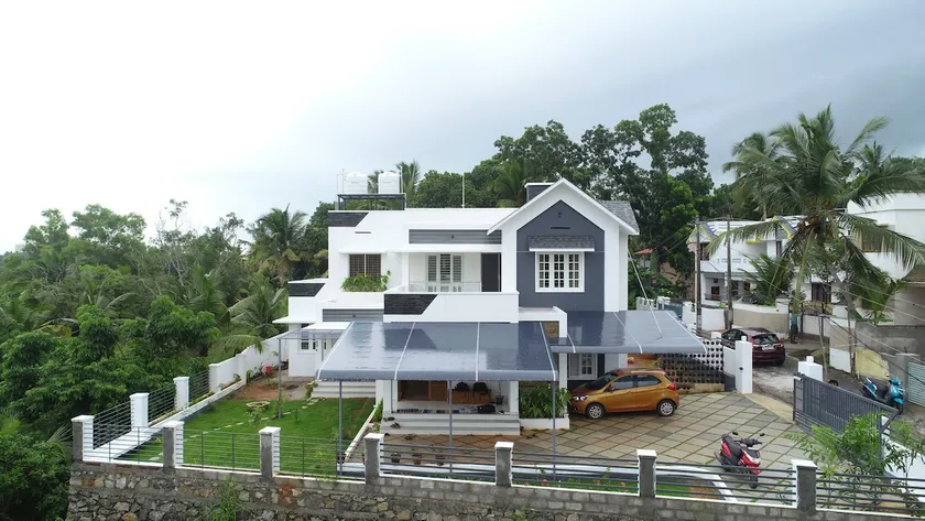 Cliffside Haven - Image 1