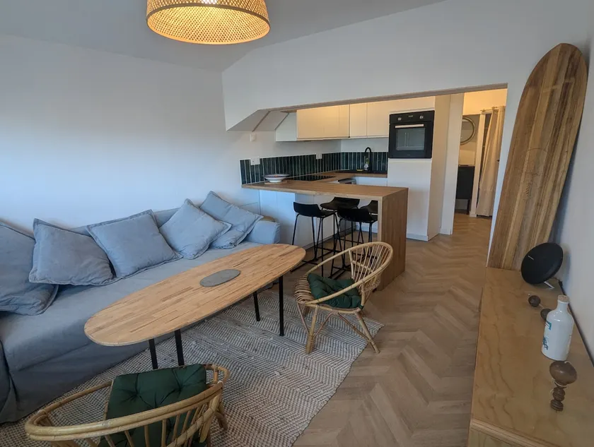 Hendaye in the Basque Country, romantic apartment in the city center - Image 1