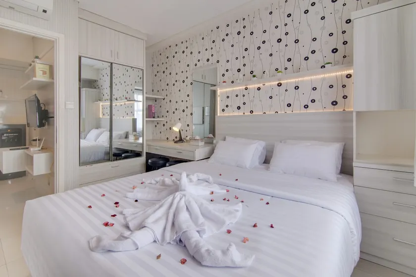 1BR Parahyangan Residences W Pool - Image 1