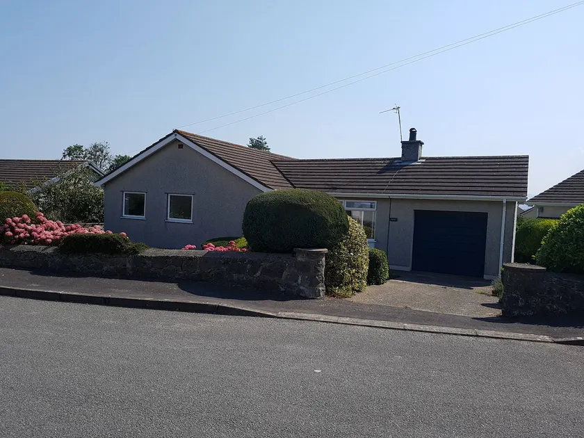 9 Minffordd - Image 1