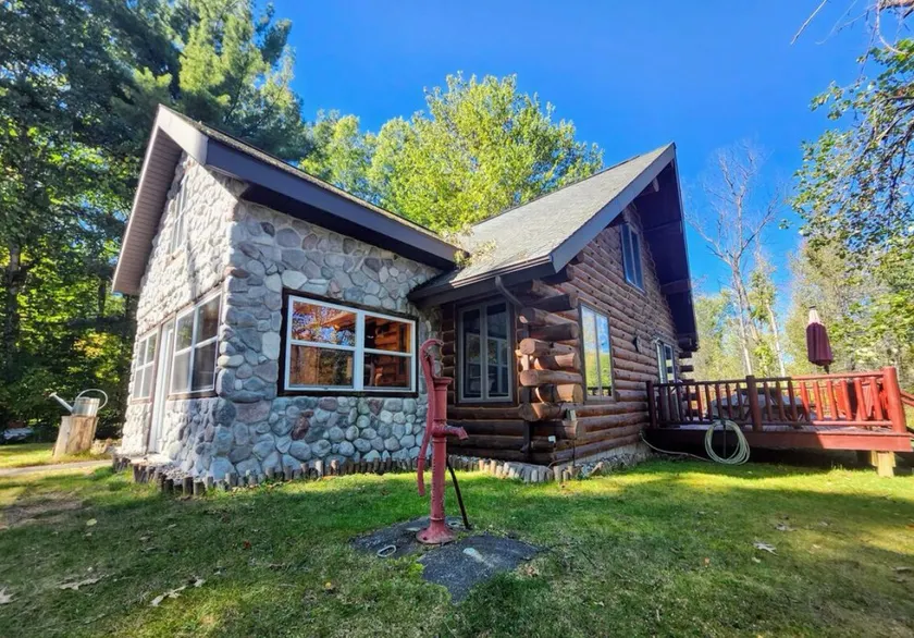 Riverfront Cabin - on the Peaceful Big Sable River - Image 1