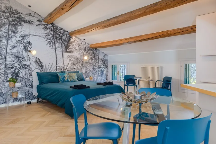 Design Luxury Flat 5* Privacy & Comfort in Vicenza - Image 1