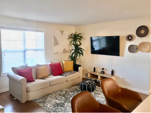 Magnolia Mews: comfort & style. Pool+Hot Tub+Gym - Image 1