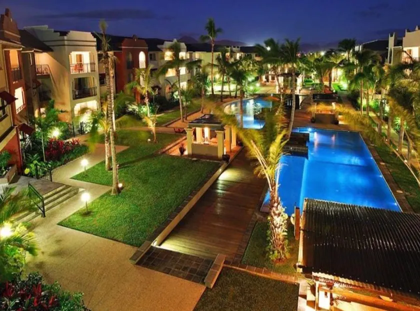Paradise resort living one bedroom apartment - Image 1
