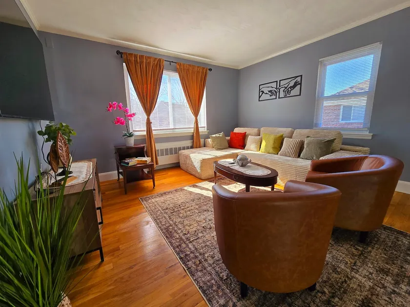 Comfy Chic Boston 3BR w/ FREE Parking - World Cup! - Image 1