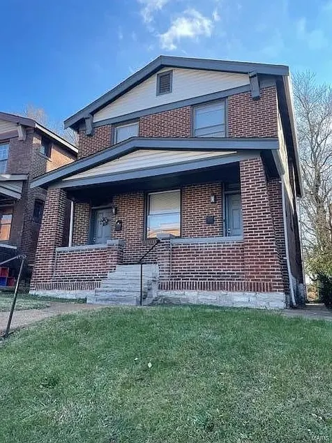 Duplex in St.Louis - Image 1