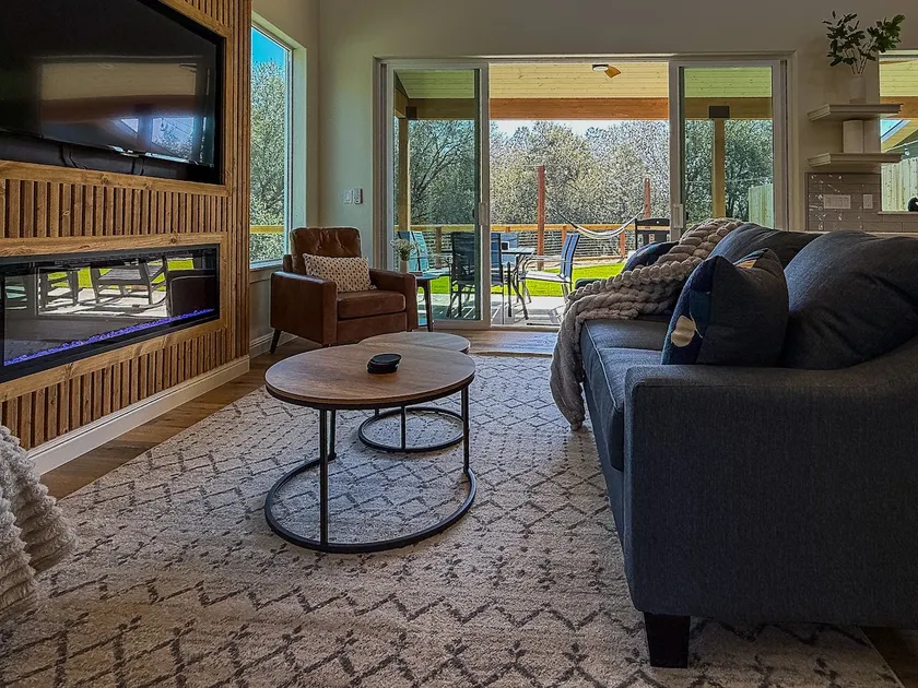 Cozy Eco Hut 1 | Yosemite Getaway - Image 1