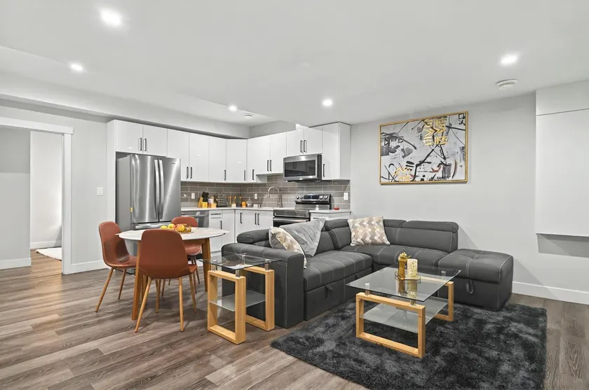 Cozy Cove, A Home Away. (0$ Cleaning Fee) - Image 1