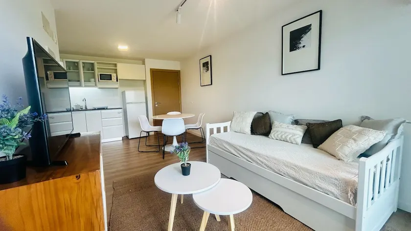 Montevideo Malvin Suites - Image 1