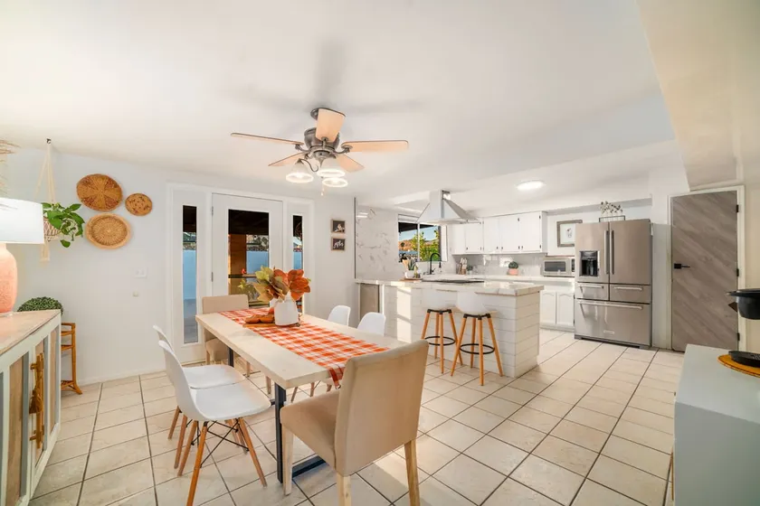 Manzanita Terrace Oasis: 3BR w/Mountain Views Epic - Image 1