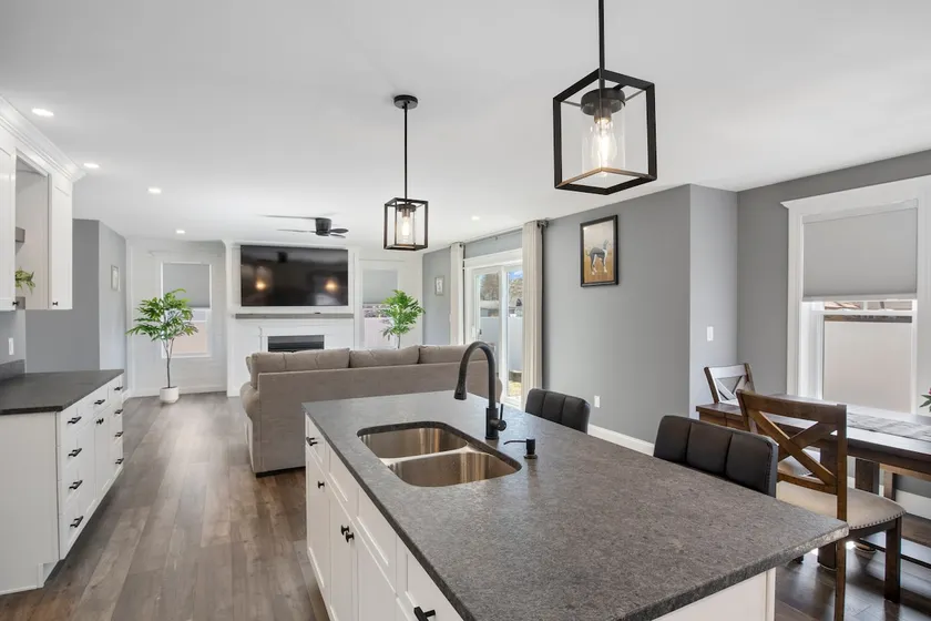 Cool New Dover Home - Image 1