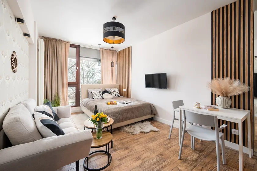 Boutique Studio 20 min to the Center at the airport - Image 1