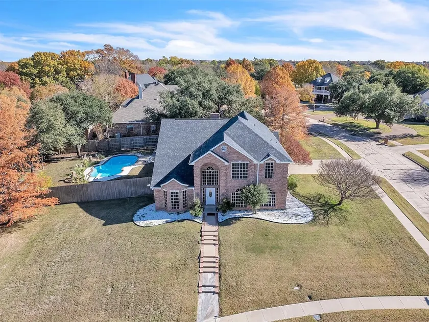 Lakeside Retreat w/ Pool for 16 - Image 1