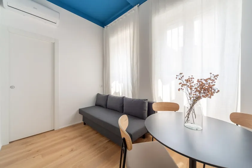 L&R Home Milan - City Centre - Bocconi - Image 1