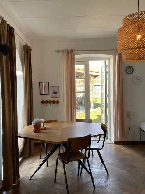 Studio with garden - Image 1